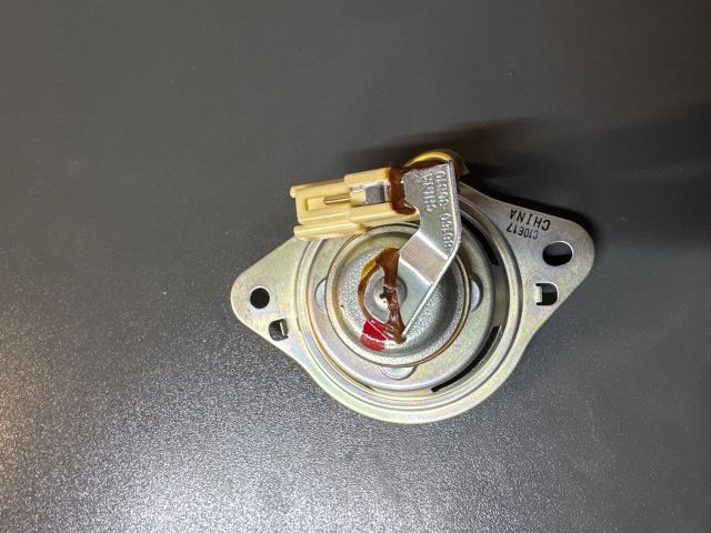 bontott LEXUS GS Középső Műszerfal Hangszóró