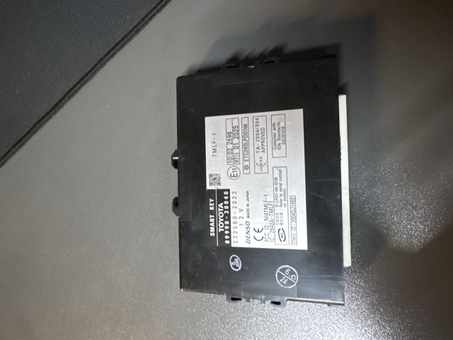 bontott LEXUS GS Központizár Elektronika