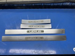 bontott LEXUS GS Küszöb Díszléc Szett