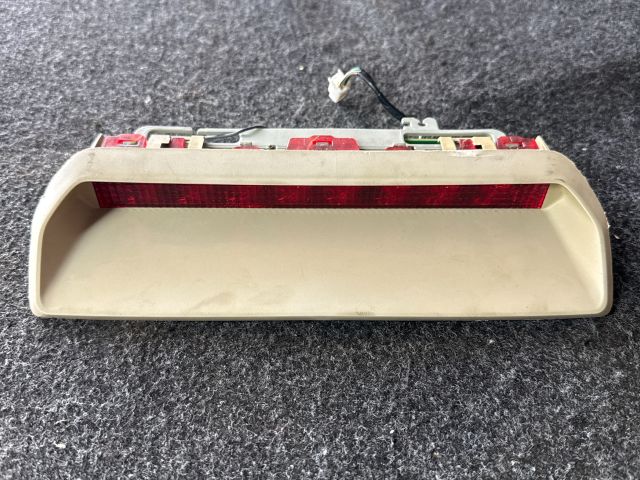 bontott LEXUS GS Pótféklámpa