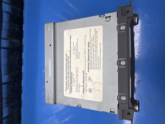 bontott LEXUS GS Rádió / CD