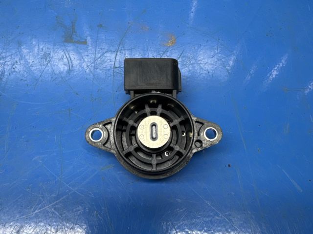 bontott LEXUS GS Szívósor Elektronika