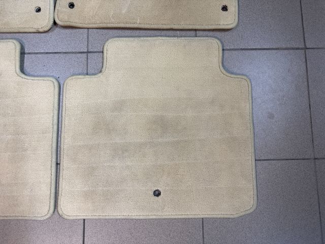 bontott LEXUS GS Szőnyeg Szett