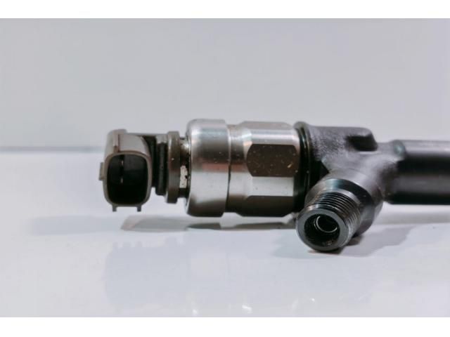 bontott LEXUS IS Porlasztó (1 db)