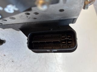 bontott LEXUS IS ABS Kocka