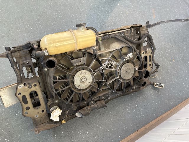 bontott LEXUS IS Komplett Homlokfal (Részeivel)