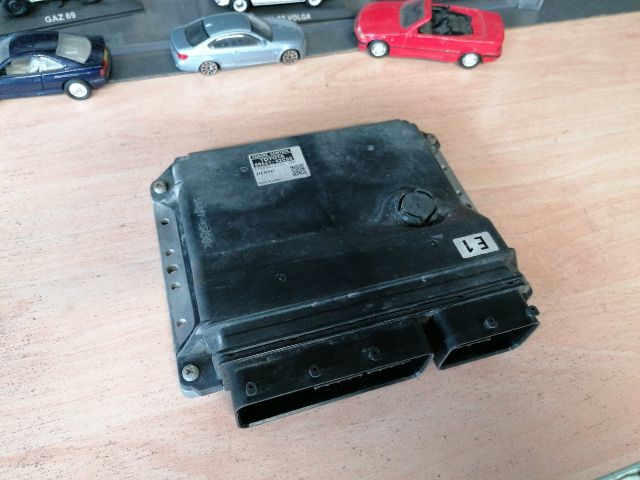 bontott LEXUS IS Motorvezérlő