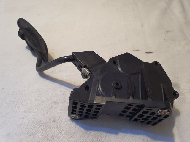 bontott LEXUS IS Gázpedál (Elektromos)