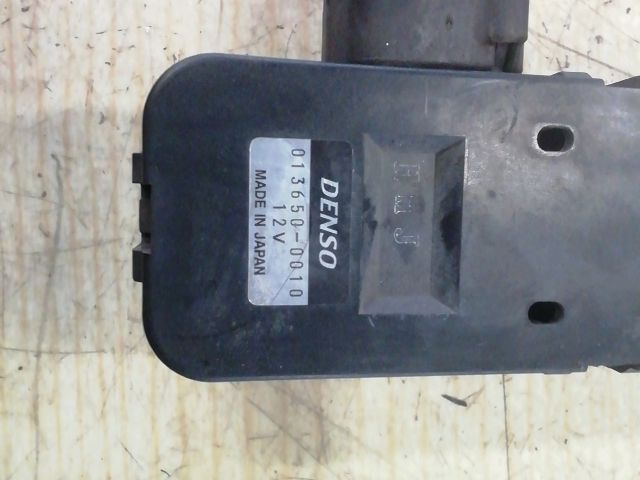 bontott LEXUS IS Jeladó (Magában)