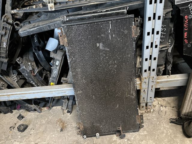 bontott LEXUS IS Klímahűtő Radiátor