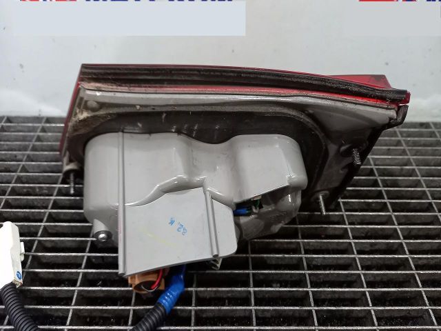 bontott LEXUS IS Bal Belső Hátsó Lámpa