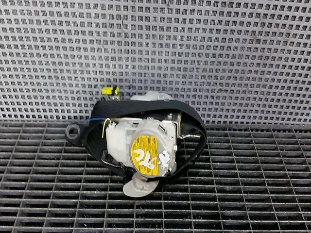 bontott LEXUS IS Bal első Biztonsági Öv