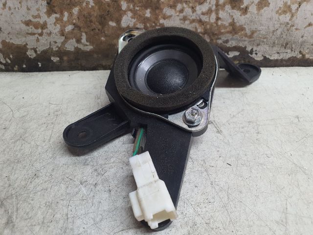 bontott LEXUS IS Bal első Hangszóró