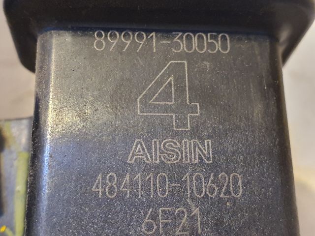 bontott LEXUS IS Bal első Külső Kilincsfészek