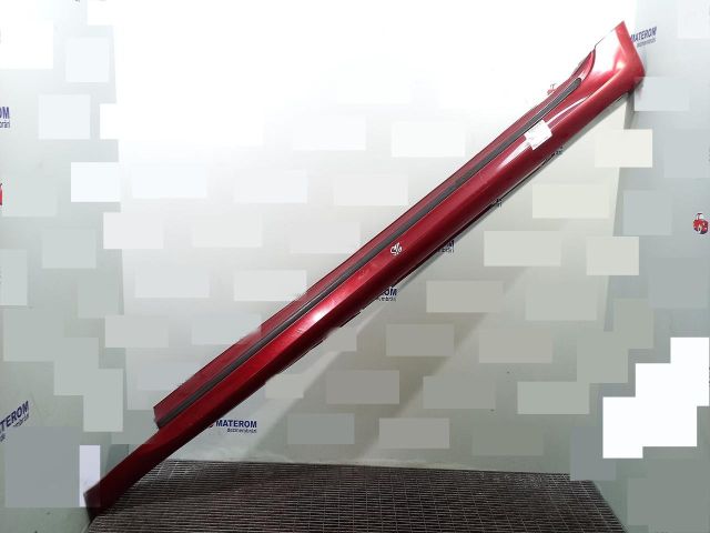 bontott LEXUS IS Bal első Küszöb Díszléc