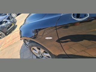 bontott LEXUS IS Bal első Sárvédő