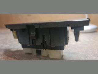 bontott LEXUS IS Bal hátsó Ablakemelő Kapcsoló