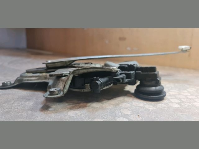 bontott LEXUS IS Bal hátsó Ablakemelő Szerkezet (Elektromos)