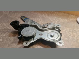 bontott LEXUS IS Bal hátsó Ablakemelő Szerkezet (Elektromos)