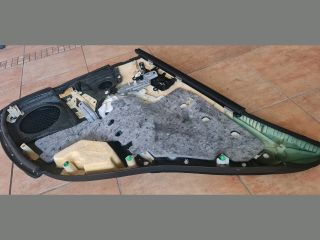 bontott LEXUS IS Bal hátsó Ajtó Kárpit