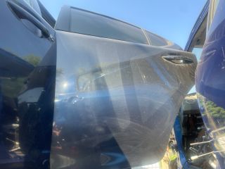 bontott LEXUS IS Bal hátsó Ajtó (Üres lemez)