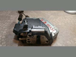 bontott LEXUS IS Bal hátsó Ajtózár