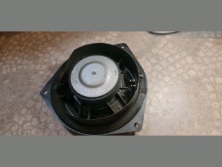 bontott LEXUS IS Bal hátsó Hangszóró