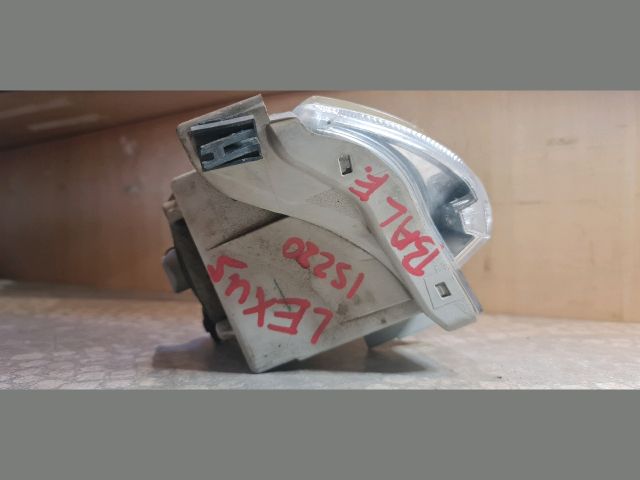 bontott LEXUS IS Bal Ködfényszóró