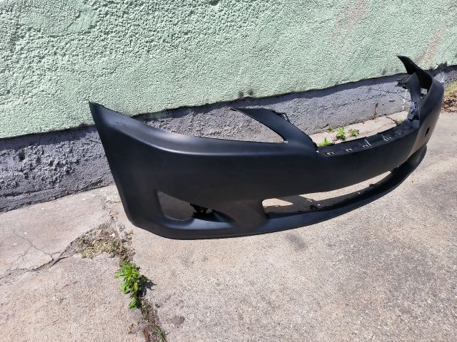 bontott LEXUS IS Első Lökhárító (Üresen)