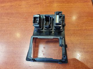 bontott LEXUS IS Fényszórómagasság Állító Kapcsoló