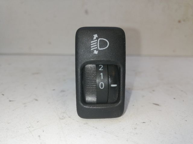 bontott LEXUS IS Fényszórómagasság Állító Kapcsoló