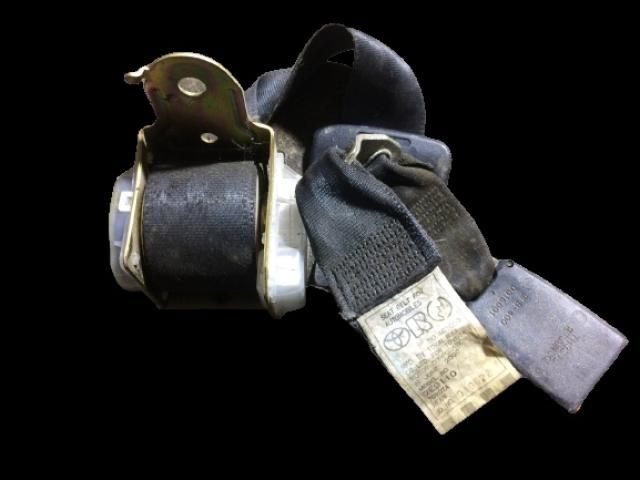 bontott LEXUS IS Hátsó középső Biztonsági Öv