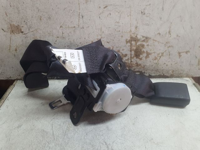 bontott LEXUS IS Hátsó középső Biztonsági Öv