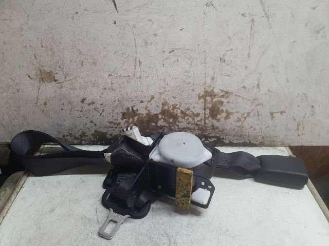 bontott LEXUS IS Hátsó középső Biztonsági Öv