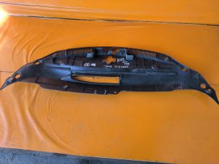 bontott LEXUS IS Homlokfal Burkolat