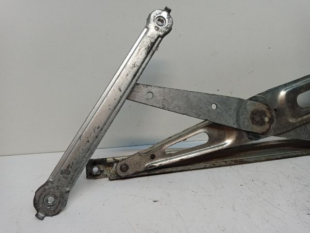 bontott LEXUS IS Jobb első Ablakemelő Szerkezet (Elektromos)