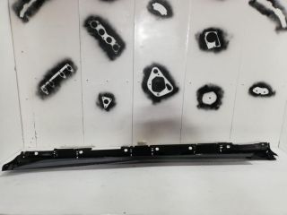 bontott LEXUS IS Jobb első Küszöb Díszléc