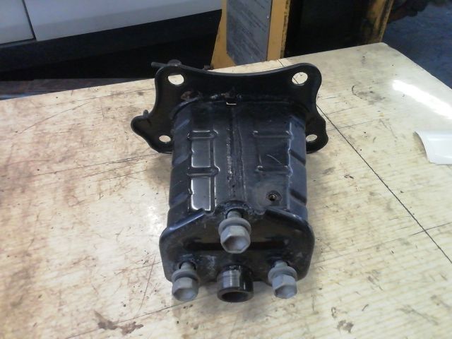 bontott LEXUS IS Jobb első Lökhárító Merevítő Tartó (Fém)