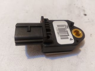 bontott LEXUS IS Jobb első Oldal Ütközés Érzékelő