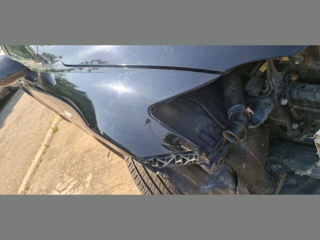 bontott LEXUS IS Jobb első Sárvédő