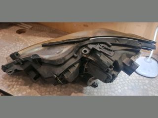 bontott LEXUS IS Jobb Fényszóró