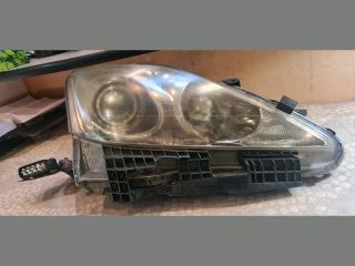 bontott LEXUS IS Jobb Fényszóró