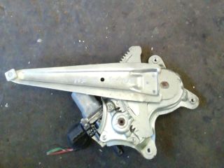 bontott LEXUS IS Jobb hátsó Ablakemelő Motor