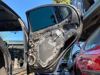 bontott LEXUS IS Jobb hátsó Ajtó (Üres lemez)