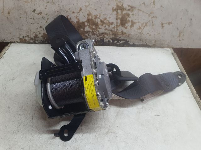 bontott LEXUS IS Jobb hátsó Biztonsági Öv