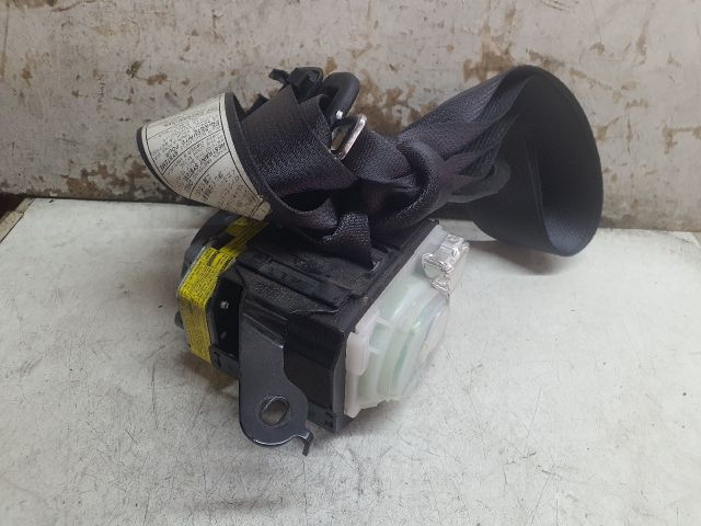 bontott LEXUS IS Jobb hátsó Biztonsági Öv