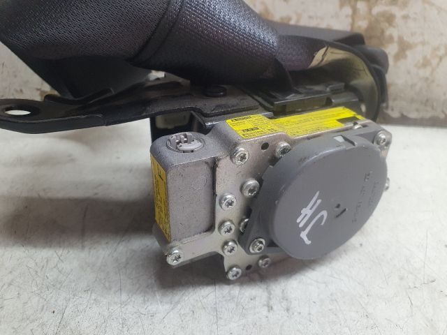 bontott LEXUS IS Jobb hátsó Biztonsági Öv