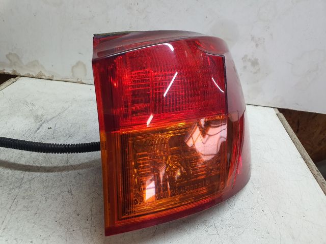 bontott LEXUS IS Jobb Hátsó Lámpa