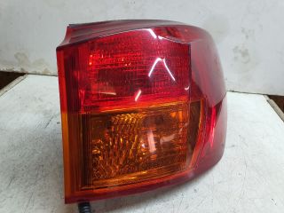 bontott LEXUS IS Jobb Hátsó Lámpa