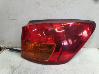bontott LEXUS IS Jobb Hátsó Lámpa